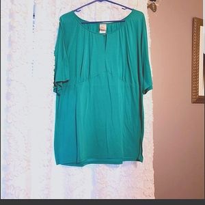 Teal top